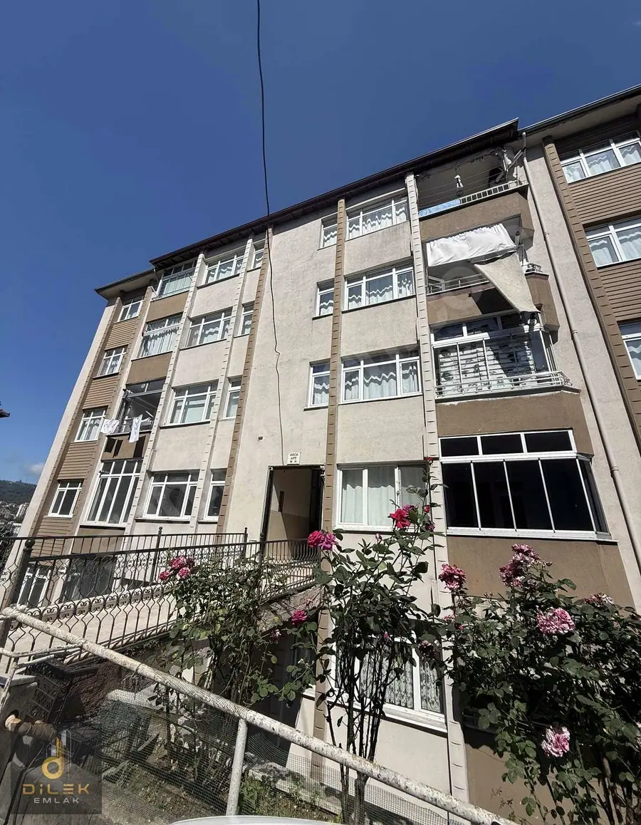 Kdz Ereğli Dışçeşmede Çarşıya Yürüme Mesafesi Satılık 3+1